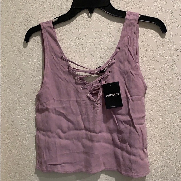 Forever 21 Tops - Crop top